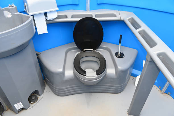 Best Sanitation services for porta potties  in Tashua, CT